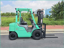 Xe nâng dầu MITSUBISHI FDE20T