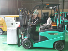 Xe nâng điện ngồi lái MITSUBISHI FB25CB | FB25LCB MỚI 100%