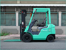 Xe nâng xăng - gas MITSUBISHI FGE15T