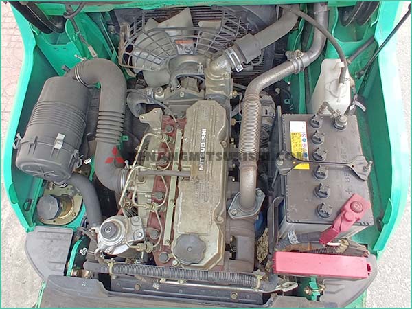 Xe nâng dầu MITSUBISHI FD15D
