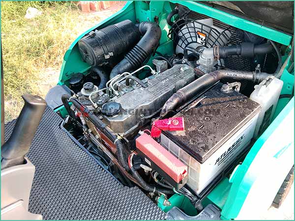 Xe nâng dầu MITSUBISHI FD15T