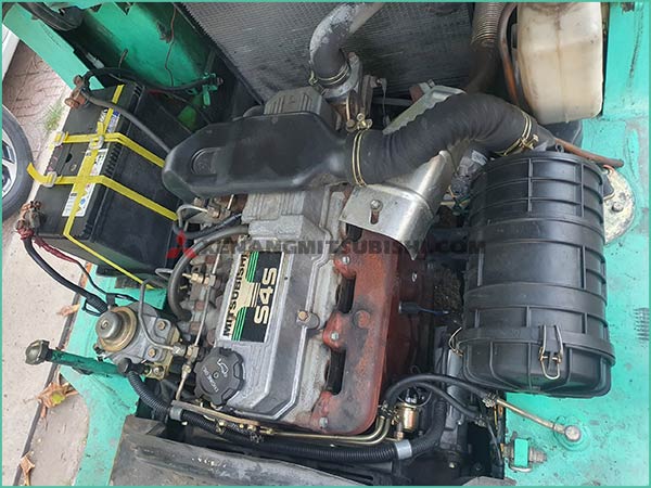 Xe nâng dầu MITSUBISHI FD25