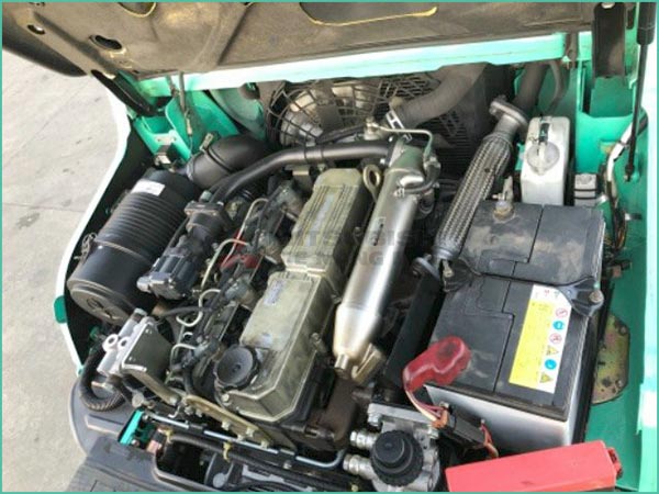 Xe nâng dầu MITSUBISHI FDE20T