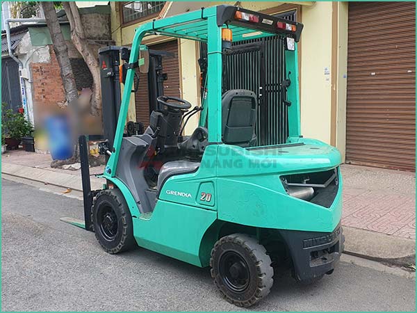 Xe nâng dầu MITSUBISHI FDE20T