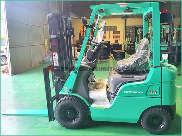 Xe nâng dầu MITSUBISHI GRENIDA FD15N MỚI 100%