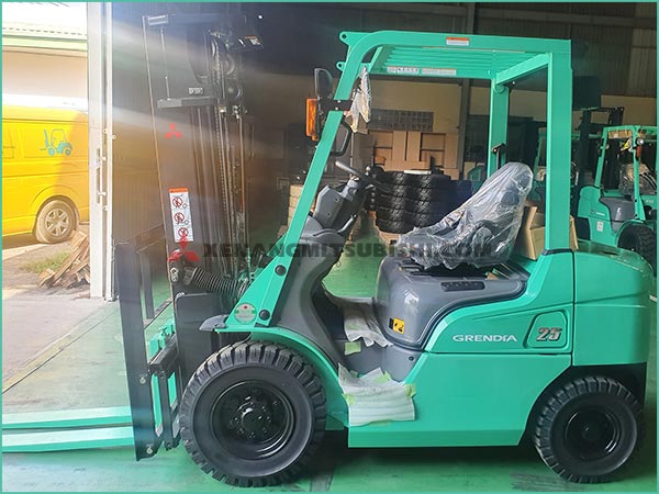 Xe nâng dầu MITSUBISHI GRENIDA FD25N MỚI 100%