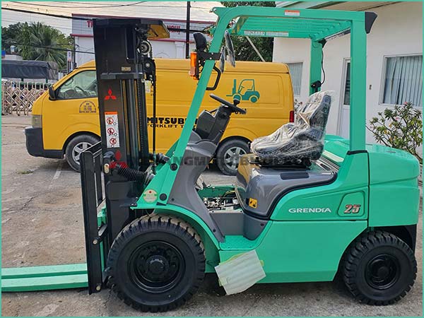 Xe nâng dầu MITSUBISHI GRENIDA FD25N MỚI 100%