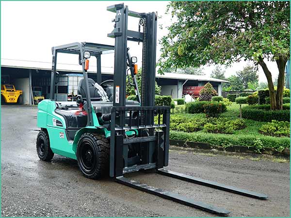 Xe nâng dầu MITSUBISHI GRENIDA FD30N(P)T MỚI 100%