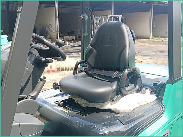 Xe nâng dầu MITSUBISHI GRENIDA FD35N(P)T MỚI 100%