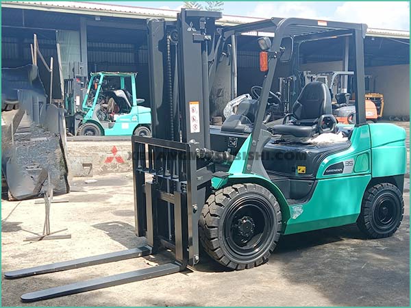 Xe nâng dầu MITSUBISHI GRENIDA FD35N(P)T MỚI 100%