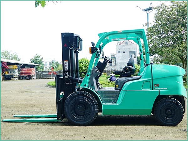 Xe nâng dầu MITSUBISHI GRENIDA FD50NT MỚI 100%