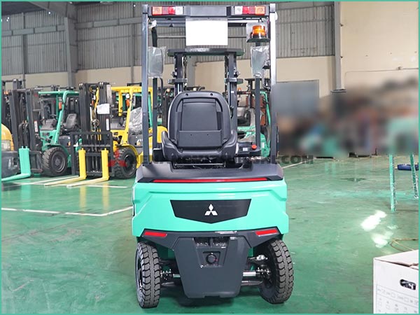 Xe nâng điện ngồi lái MITSUBISHI FB15CB MỚI 100%