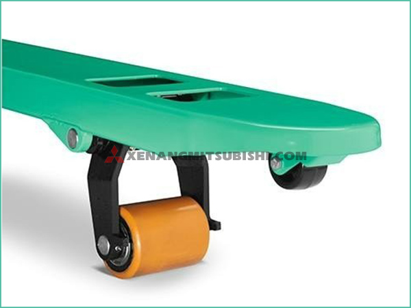 Xe nâng tay 2.5 tấn MITSUBISHI MỚI 100%